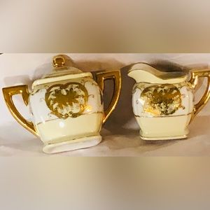 Japan Porcelain Creamer & Sugar Bowl Set Gilt Gold Flower Pattern Vintage